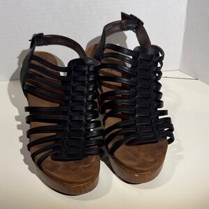 White Mountain Footbeds Black Strappy Wedge Sandals - Women